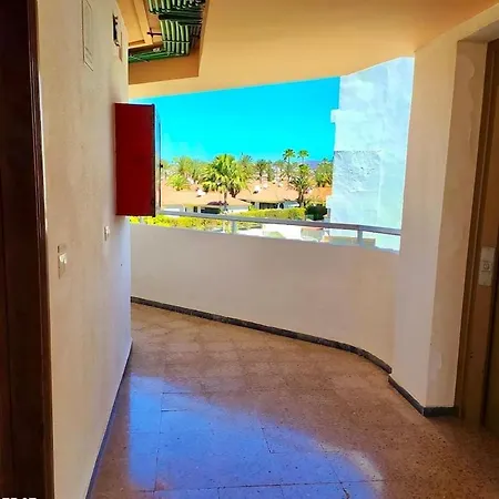 Lapo Yumbo Center プラヤ・デル・イングレス