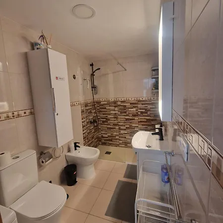 Lapo Yumbo Center プラヤ・デル・イングレス